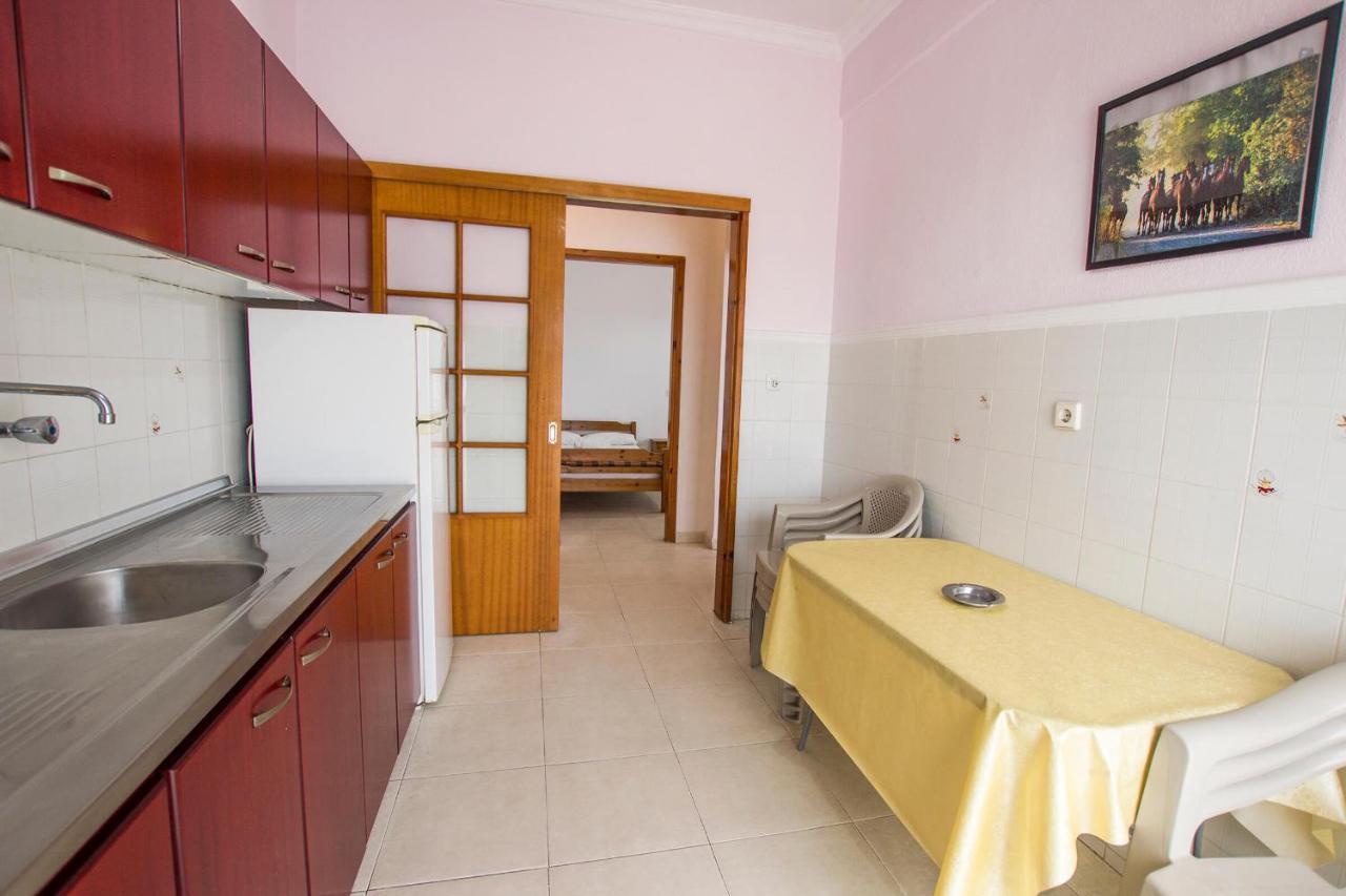 George Laz Rooms Vrasná Dış mekan fotoğraf