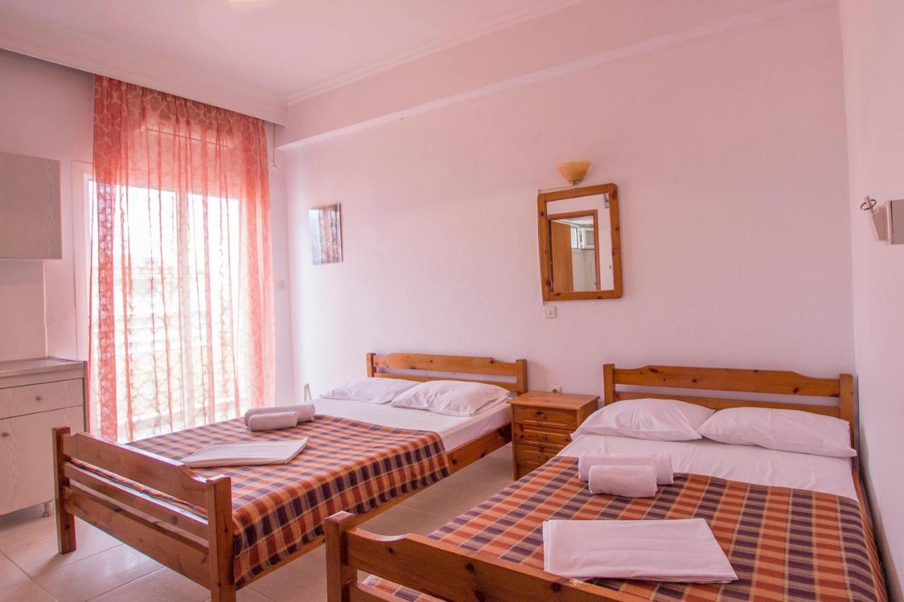 George Laz Rooms Vrasná Dış mekan fotoğraf