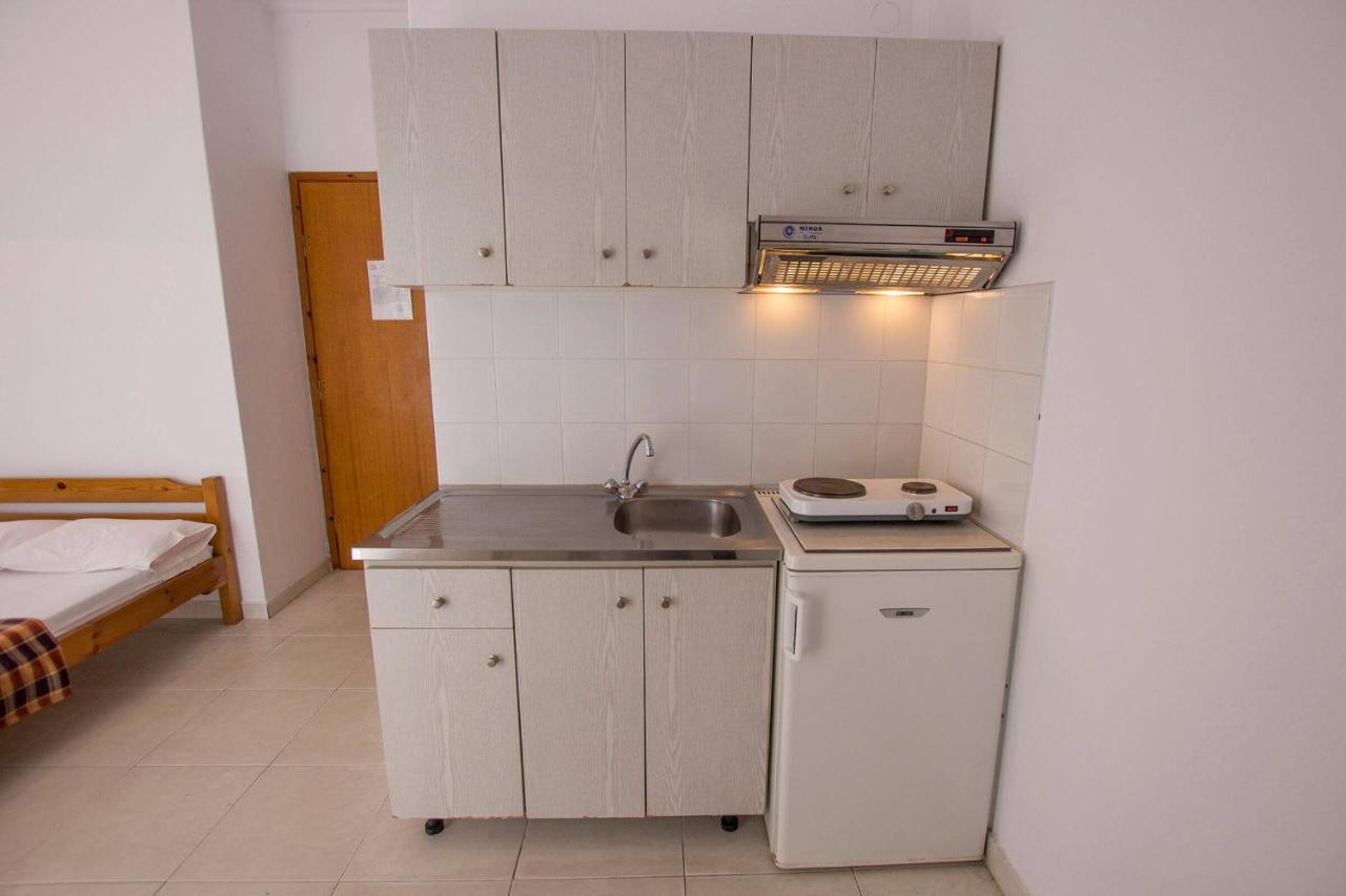 George Laz Rooms Vrasná Dış mekan fotoğraf