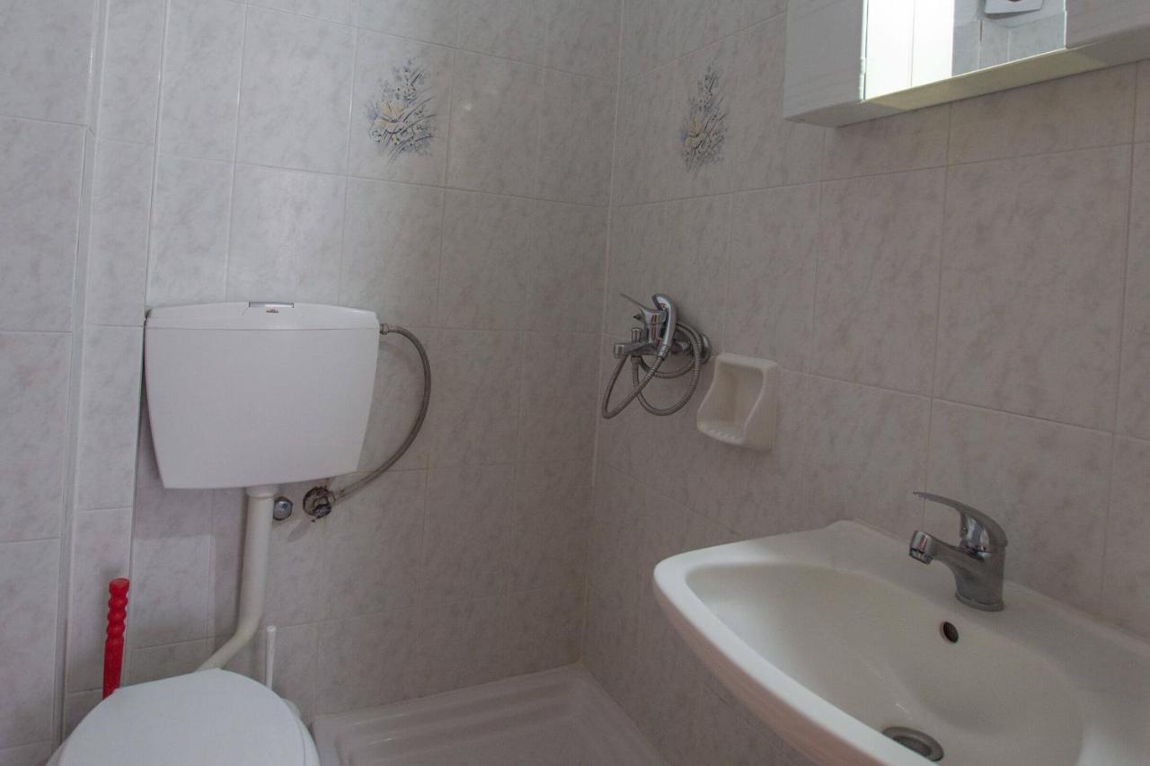 George Laz Rooms Vrasná Dış mekan fotoğraf
