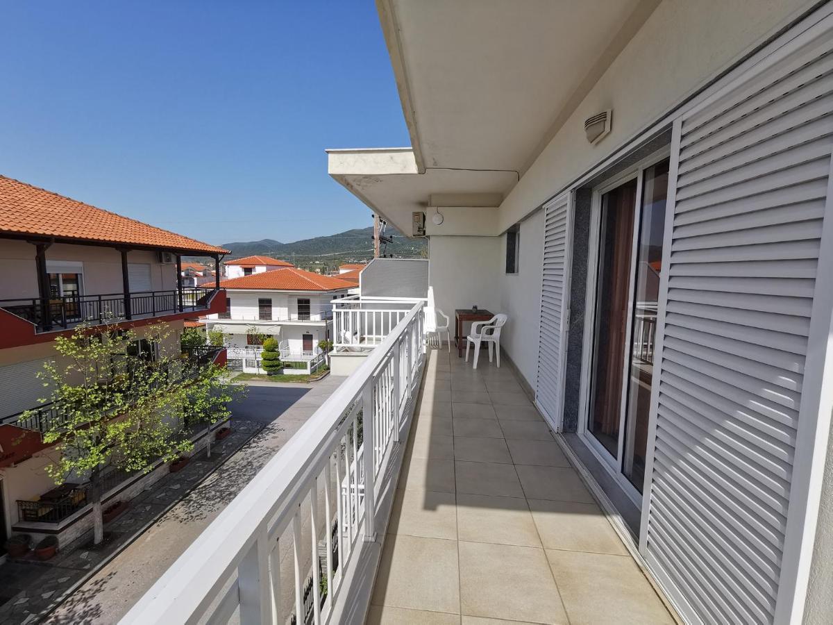 George Laz Rooms Vrasná Dış mekan fotoğraf