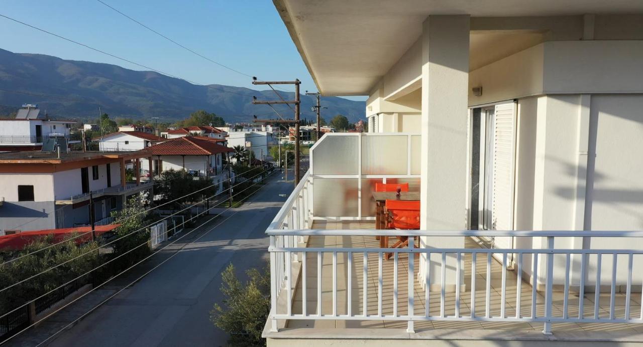 George Laz Rooms Vrasná Dış mekan fotoğraf