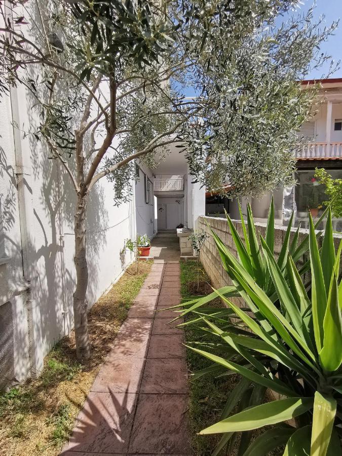 George Laz Rooms Vrasná Dış mekan fotoğraf