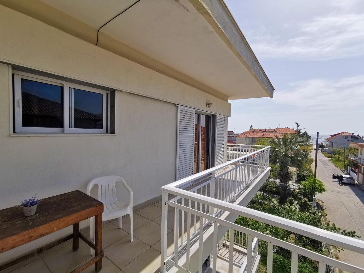 George Laz Rooms Vrasná Dış mekan fotoğraf