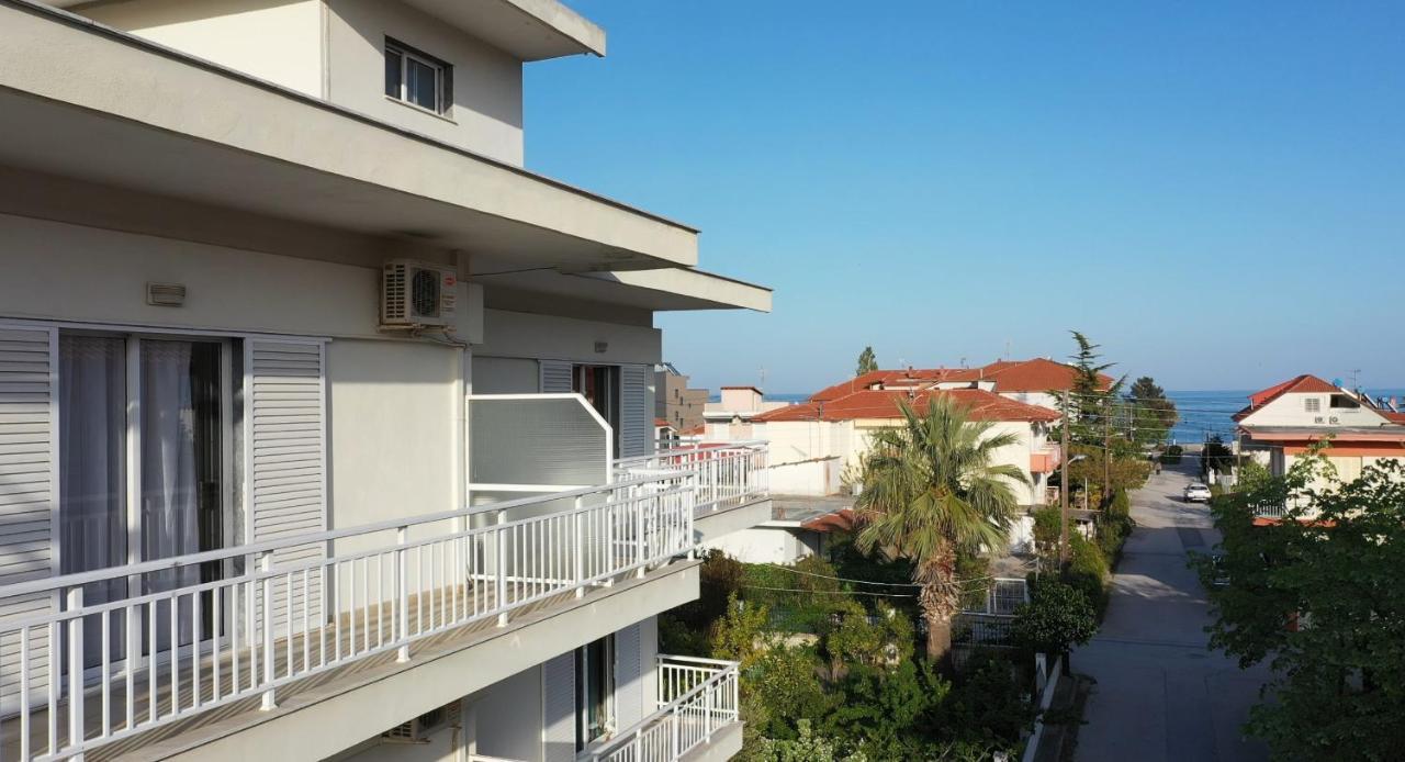 George Laz Rooms Vrasná Dış mekan fotoğraf