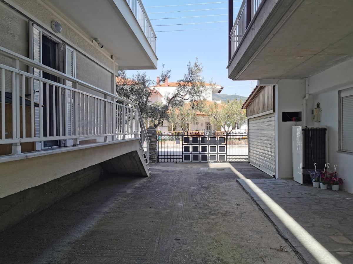 George Laz Rooms Vrasná Dış mekan fotoğraf